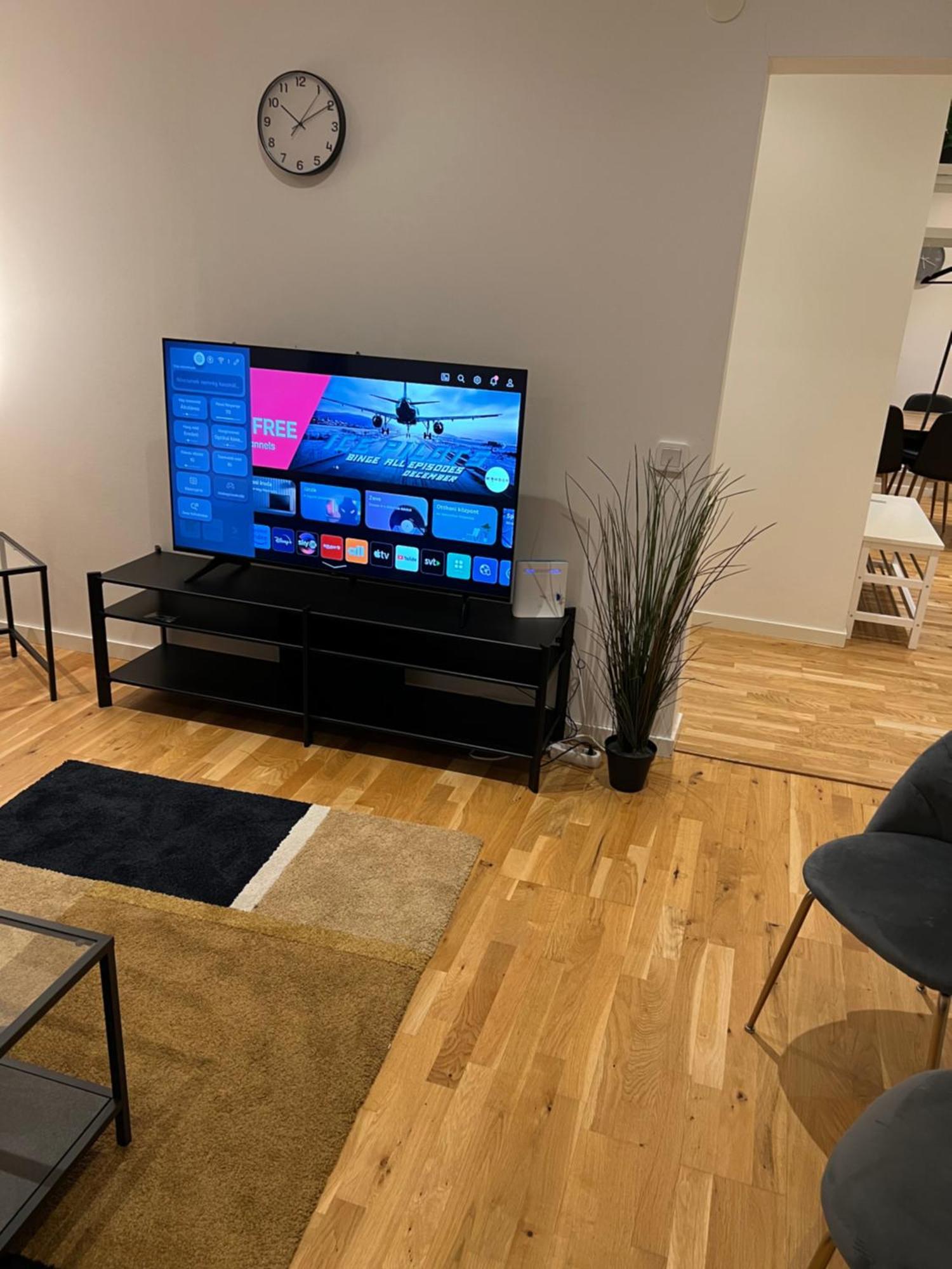 Noah Longstay Apartment Västerås Dış mekan fotoğraf