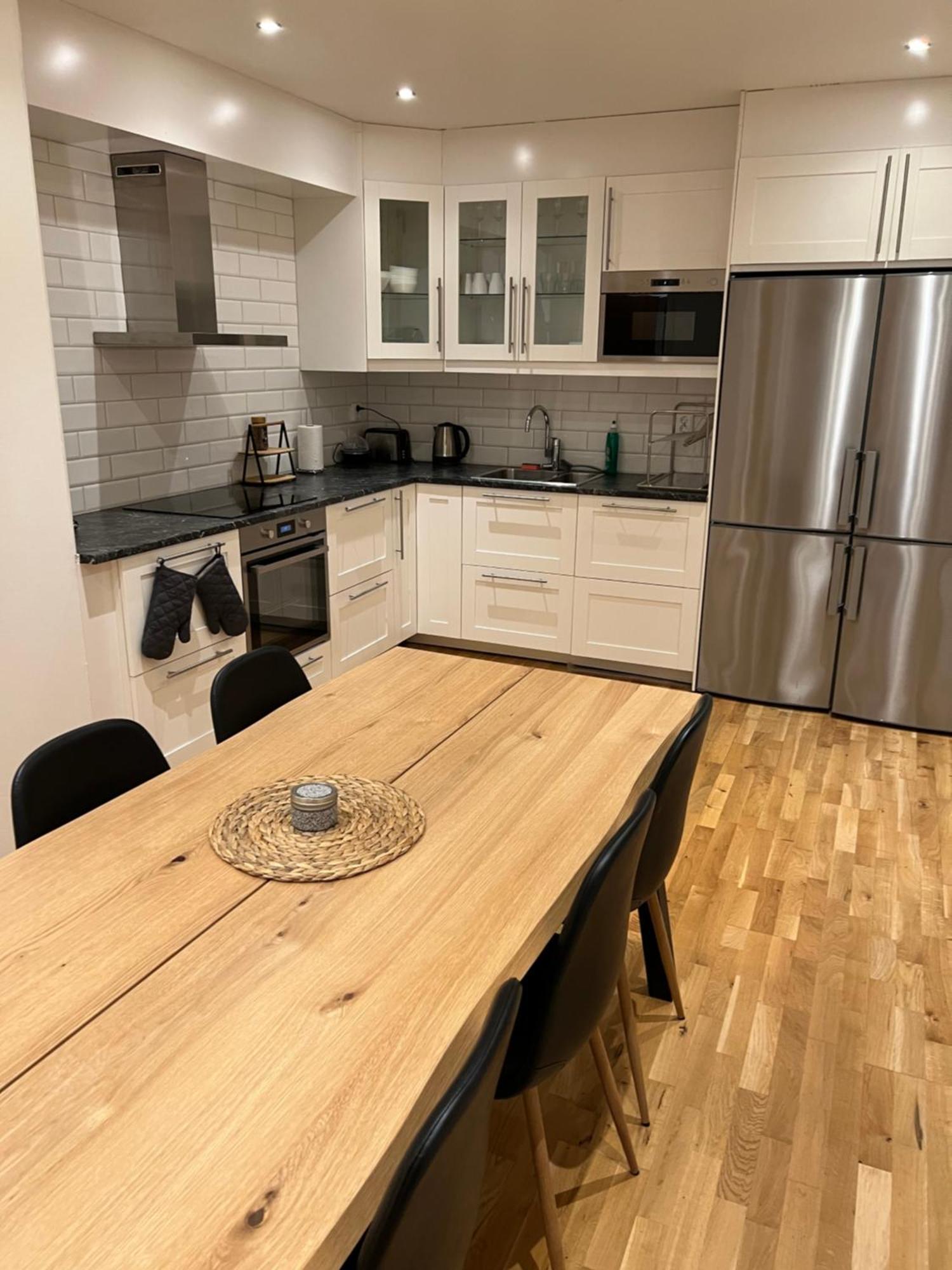 Noah Longstay Apartment Västerås Dış mekan fotoğraf