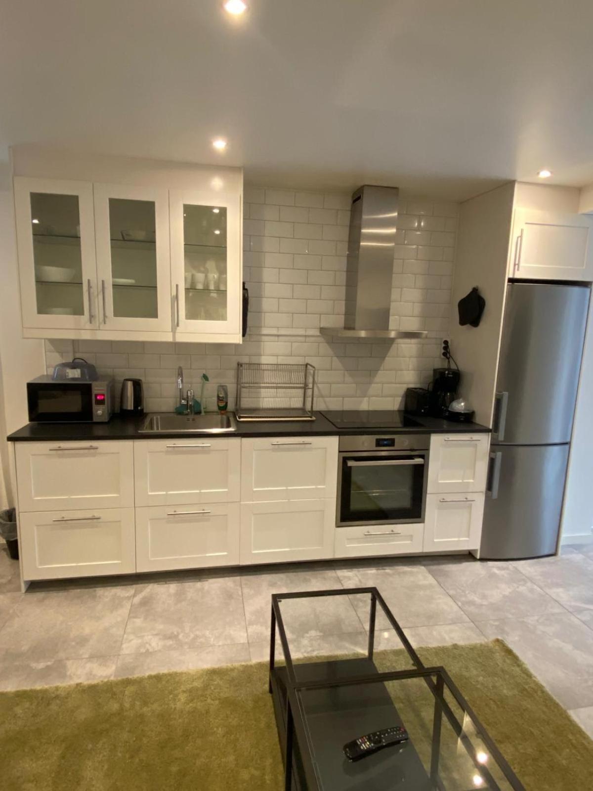 Noah Longstay Apartment Västerås Dış mekan fotoğraf